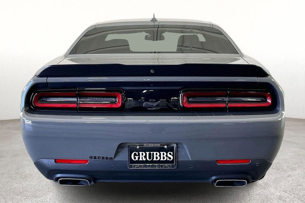 Used 2023 Dodge Challenger R/T w/ Plus Package image 6