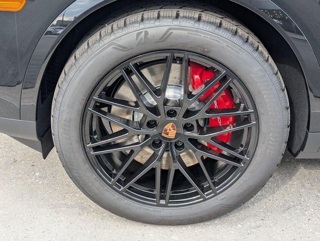 New 2026 Porsche Cayenne S image 30