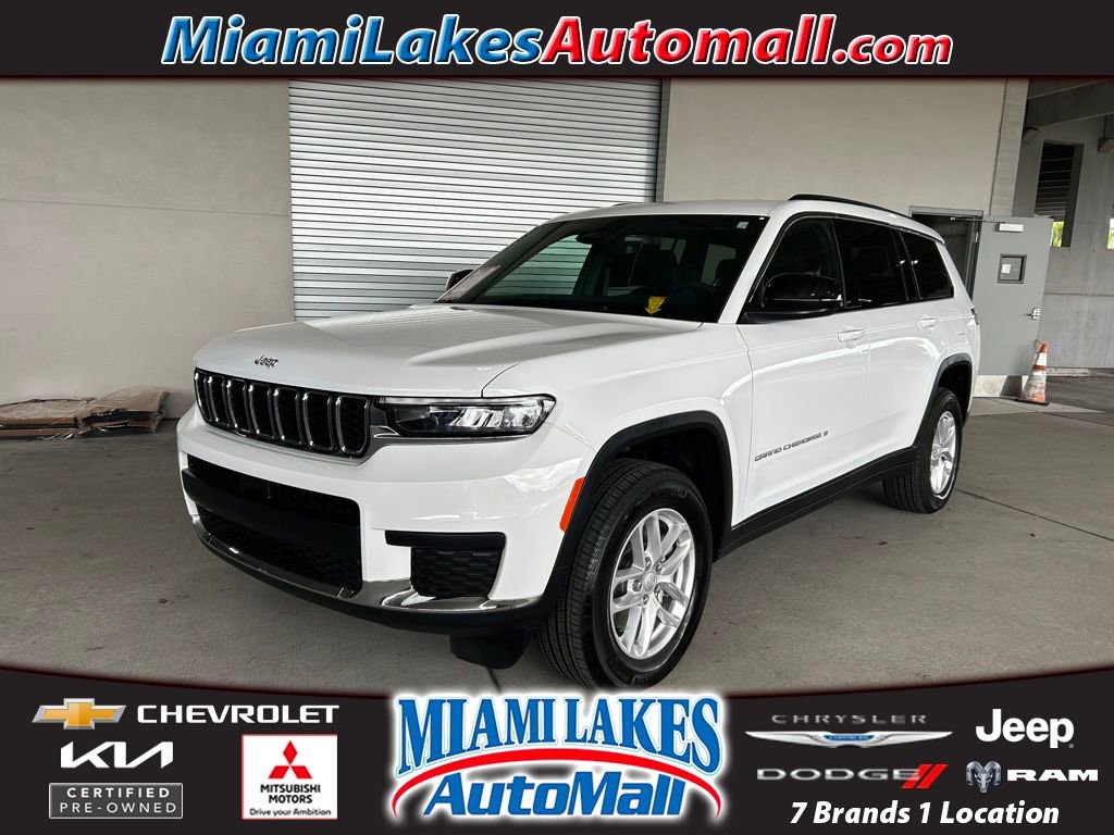 Used 2025 Jeep Grand Cherokee L Laredo image 1