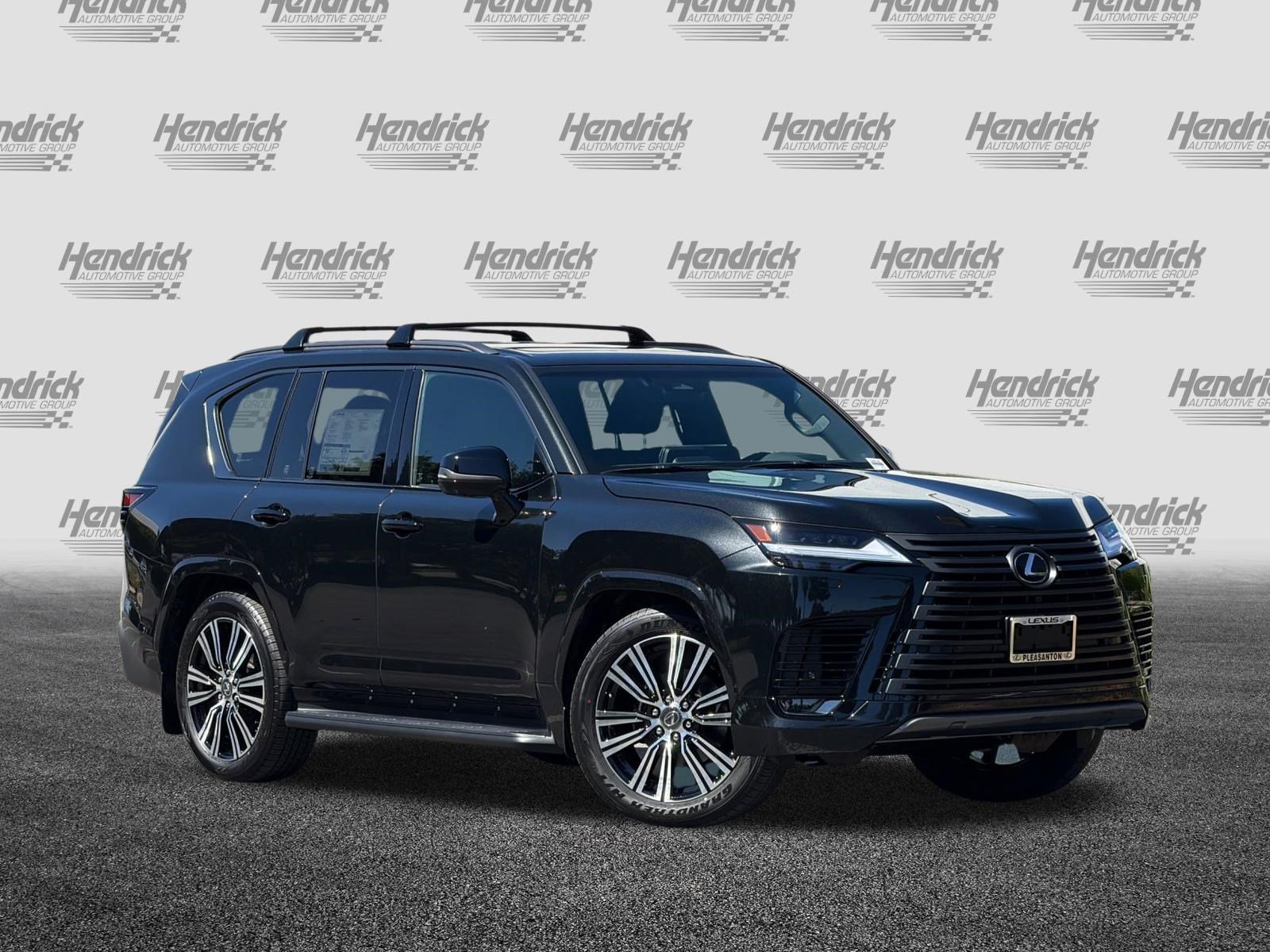 New 2026 Lexus LX 600 4WD w/ Luxury Package video 2