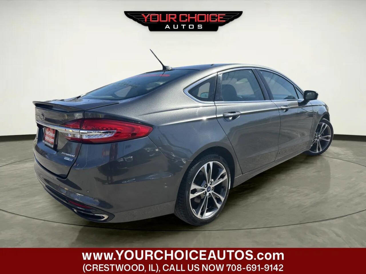 Used 2017 Ford Fusion Titanium image 5
