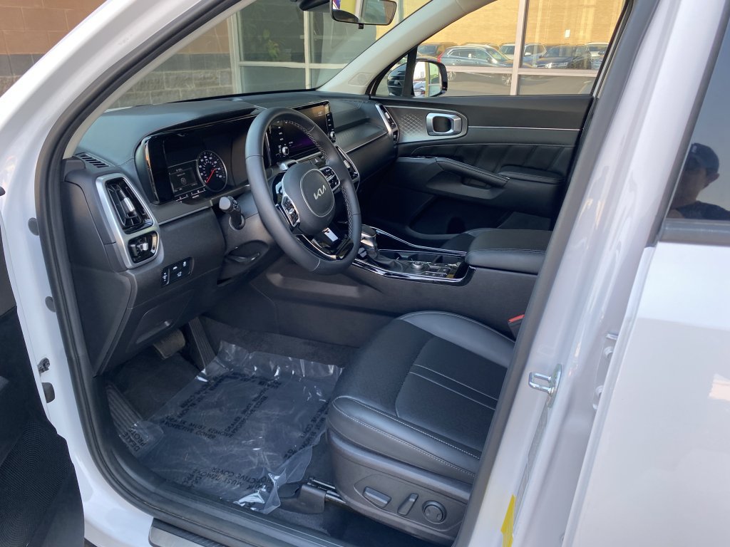 Used 2022 Kia Sorento SX FWD image 15