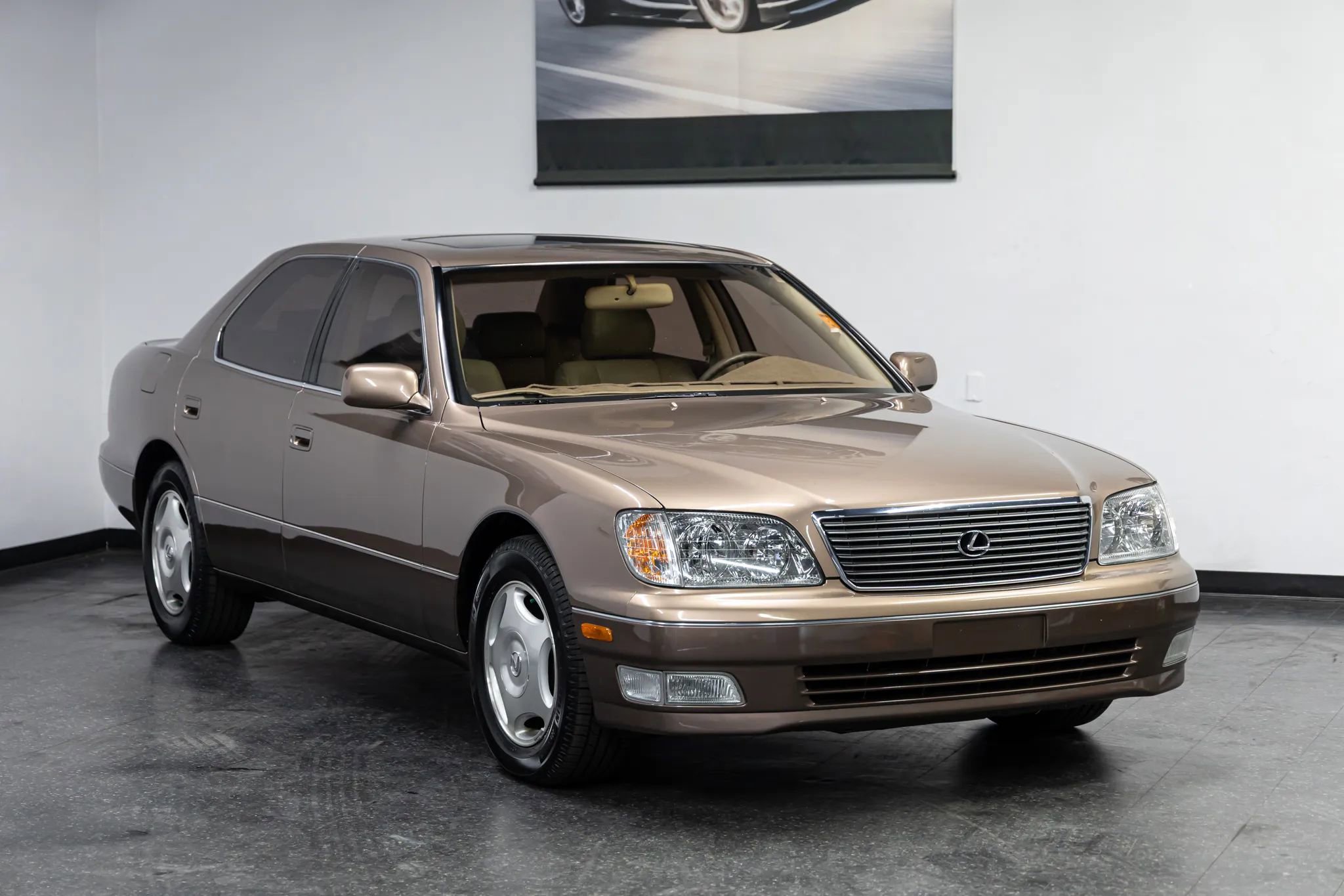 Used 1998 Lexus LS 400 image 2