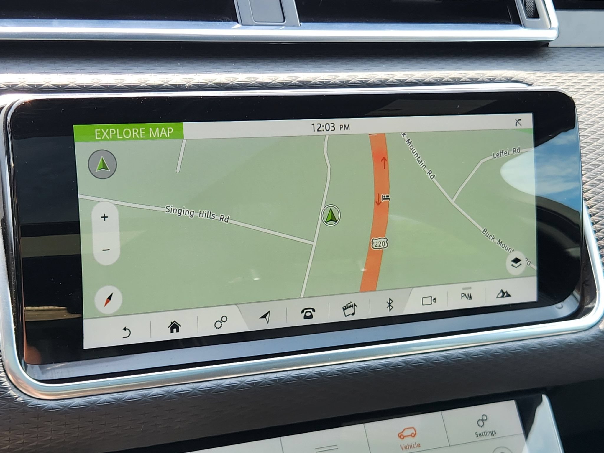 Used 2020 Land Rover Range Rover Velar S AWD/4WD image 24