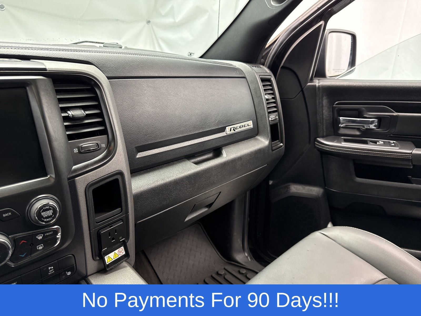 Used 2017 RAM 1500 Rebel w/ Luxury Group AWD/4WD image 28