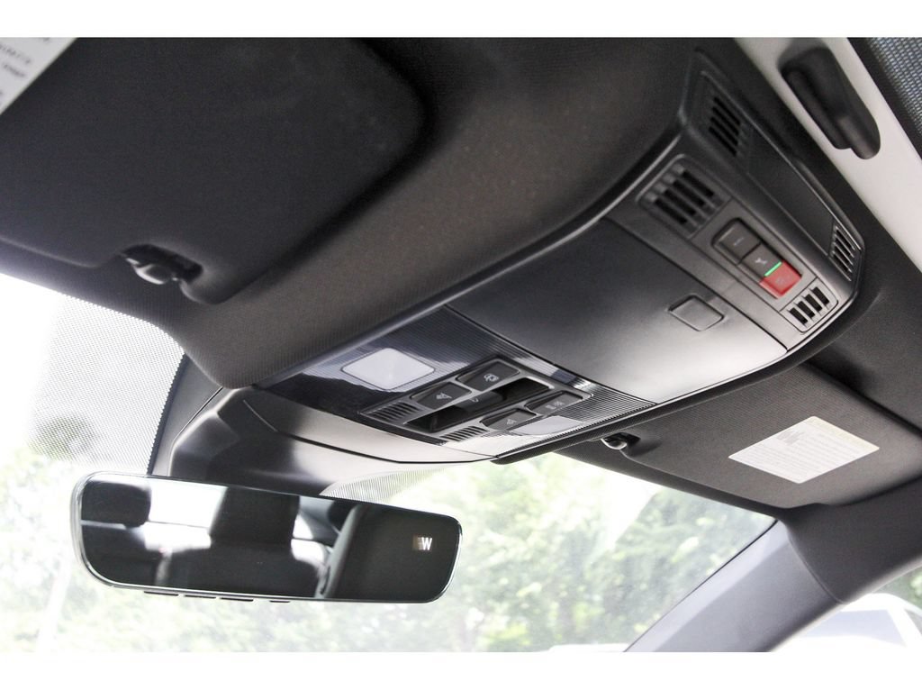 Used 2024 Volkswagen Jetta GLI Autobahn FWD image 23