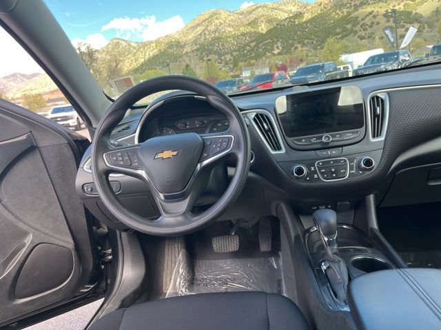 Used 2024 Chevrolet Malibu LT image 17