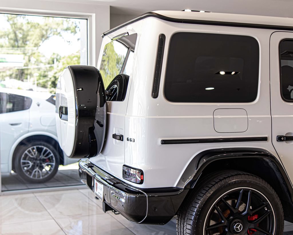 Used 2025 Mercedes-Benz G 63 AMG 4MATIC image 12