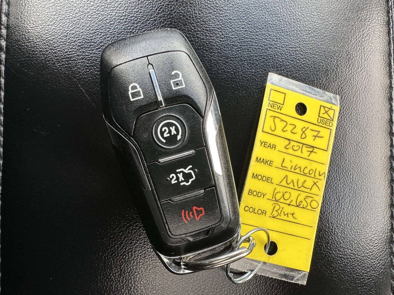 Used 2017 Lincoln MKX Reserve AWD/4WD image 34