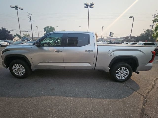 Used 2024 Toyota Tundra SR5 w/ SR5 Premium Package AWD/4WD image 4