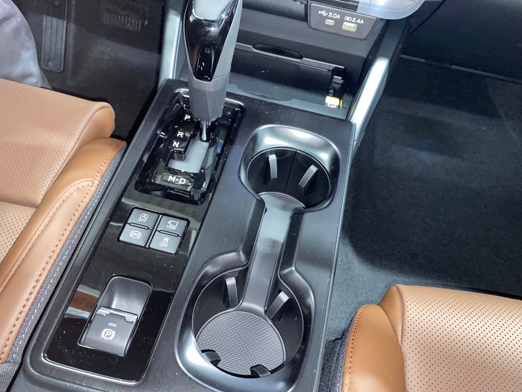 New 2026 Subaru Outback Touring XT image 21