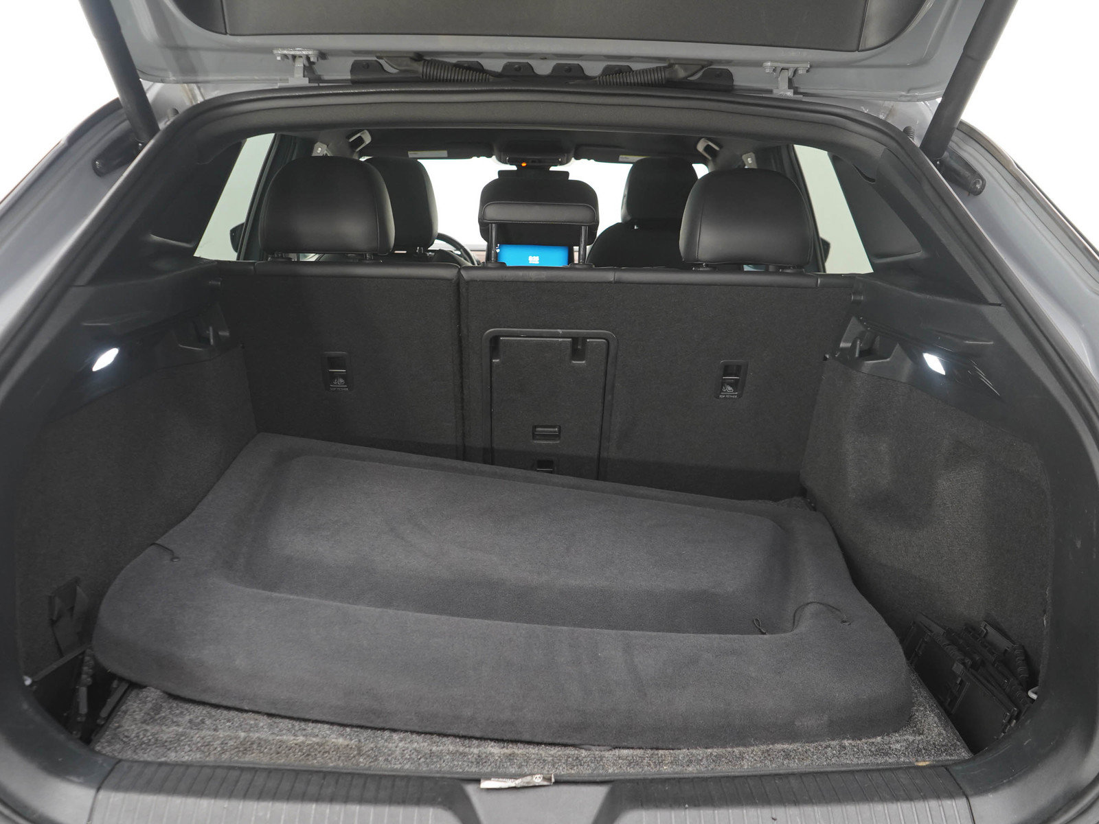Used 2021 Volkswagen ID.4 Pro S RWD image 13