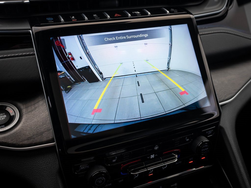 Used 2024 Jeep Grand Cherokee Limited 4xe image 30