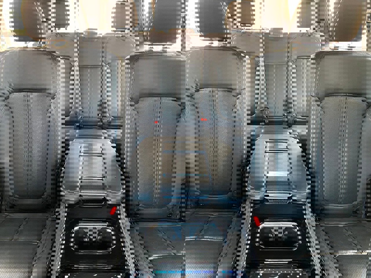 Used 2022 Jeep Grand Wagoneer Series II w/ Quick Order Packagew 28T image 22