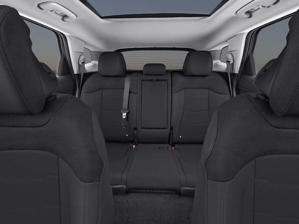 New 2026 Kia Sportage SX FWD image 13