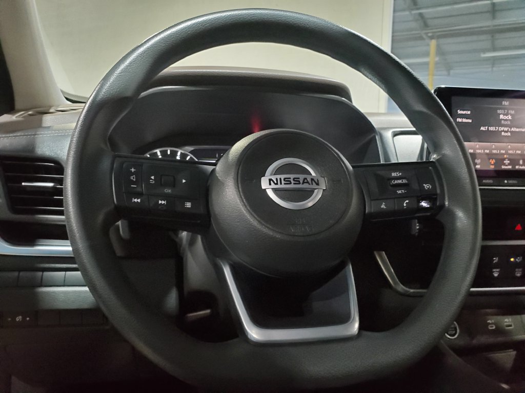 Used 2021 Nissan Rogue S FWD image 23