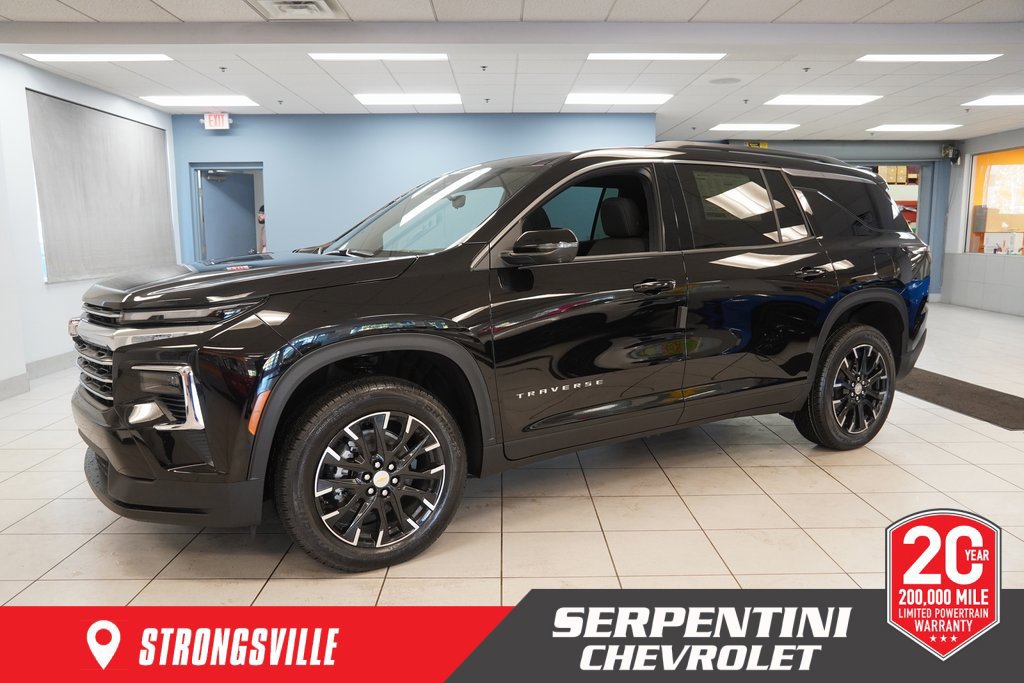 New 2026 Chevrolet Traverse LT w/ Sun and Wheel Package