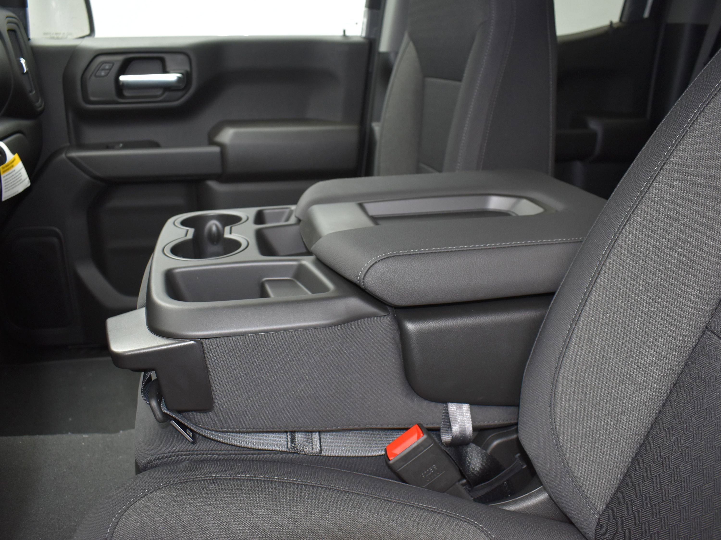 Used 2025 Chevrolet Silverado 1500 Custom w/ Turbomax Blackout Package image 16