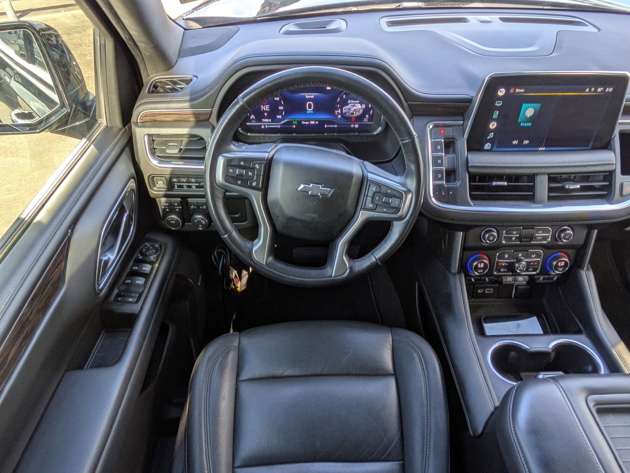 Used 2022 Chevrolet Tahoe Z71 w/ Luxury Package image 30