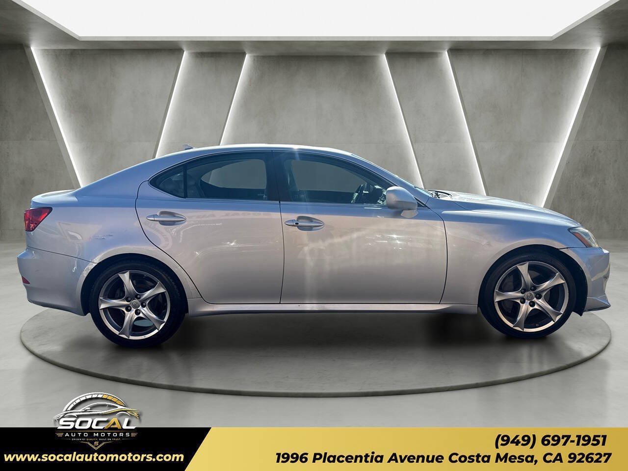 Used 2007 Lexus IS 350 RWD image 6