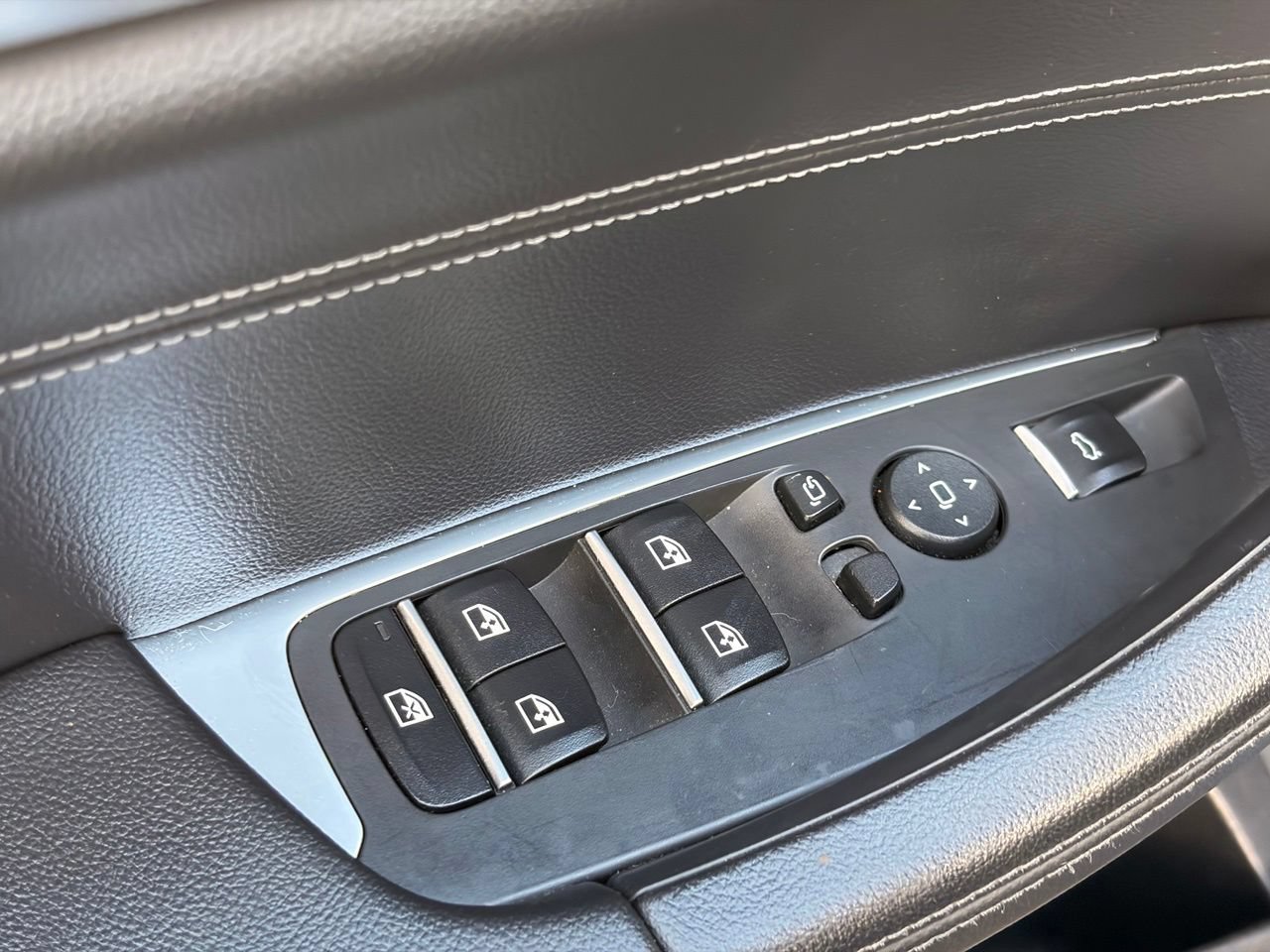 Used 2019 BMW X3 sDrive30i w/ M Sport Package RWD image 21