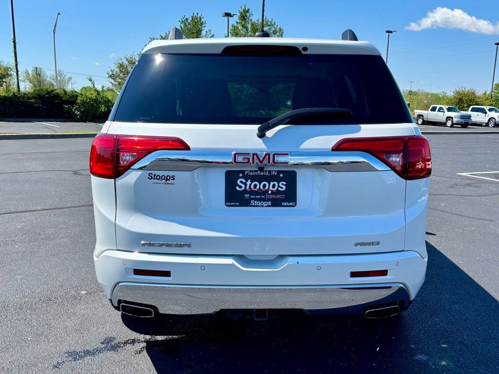 Used 2017 GMC Acadia Denali AWD/4WD image 6