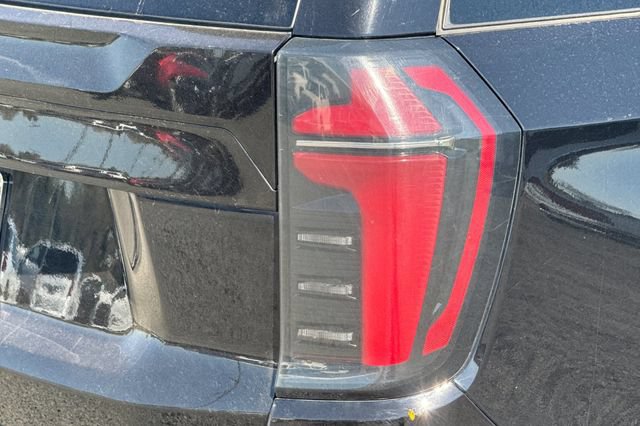 Used 2025 Chevrolet Tahoe LT AWD/4WD image 50