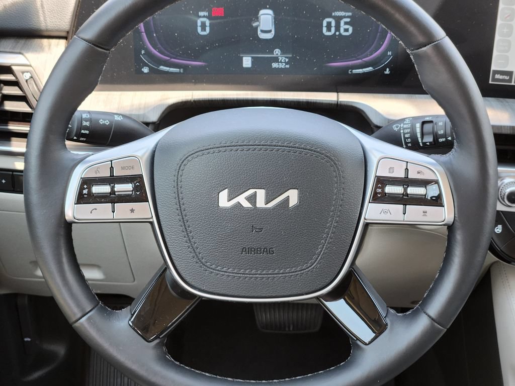Certified 2025 Kia Telluride EX AWD/4WD image 16