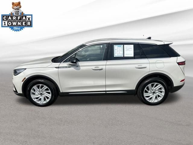 Used 2024 Lincoln Corsair AWD image 4