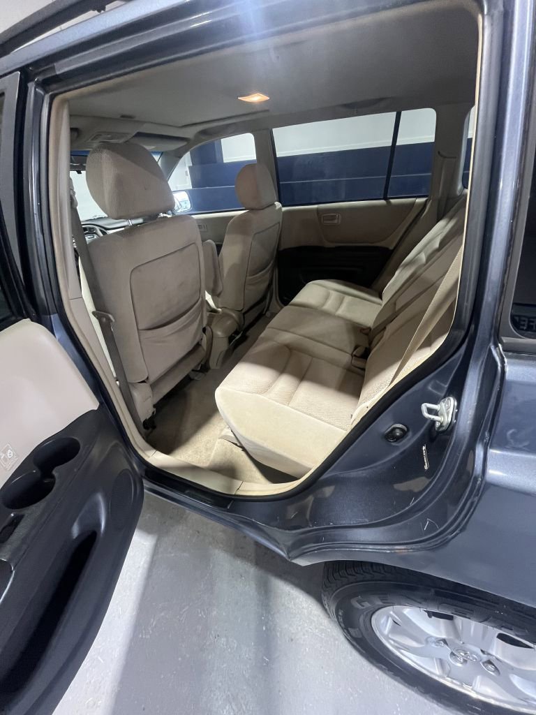 Used 2003 Toyota Highlander Limited image 6