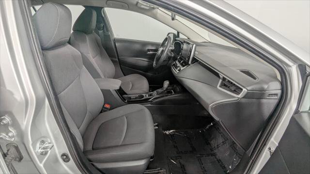 Used 2021 Toyota Corolla LE FWD image 23