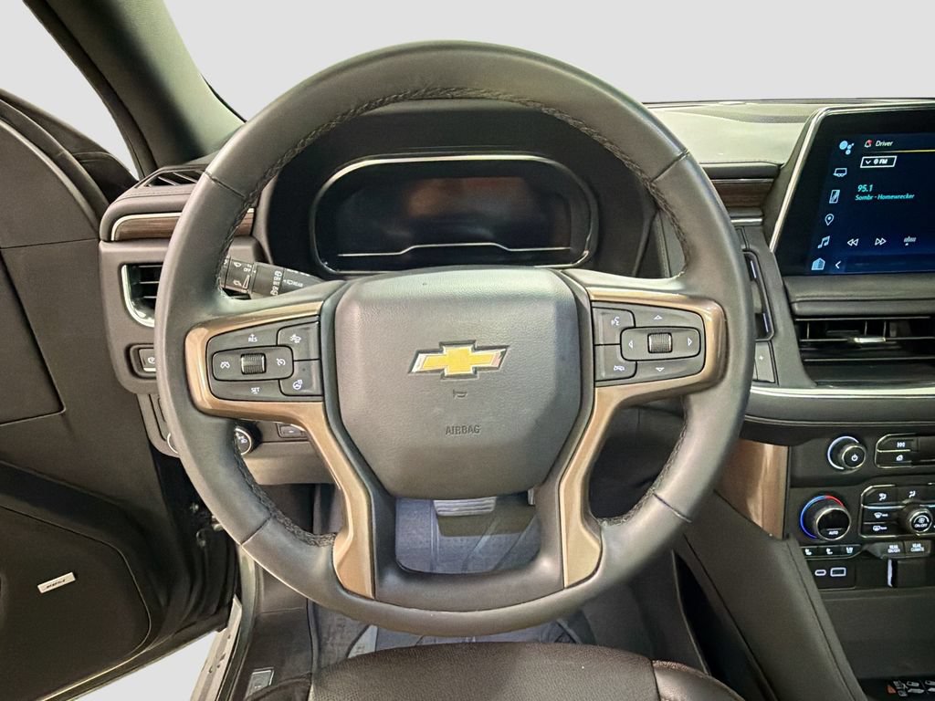 Used 2023 Chevrolet Tahoe High Country AWD/4WD image 12