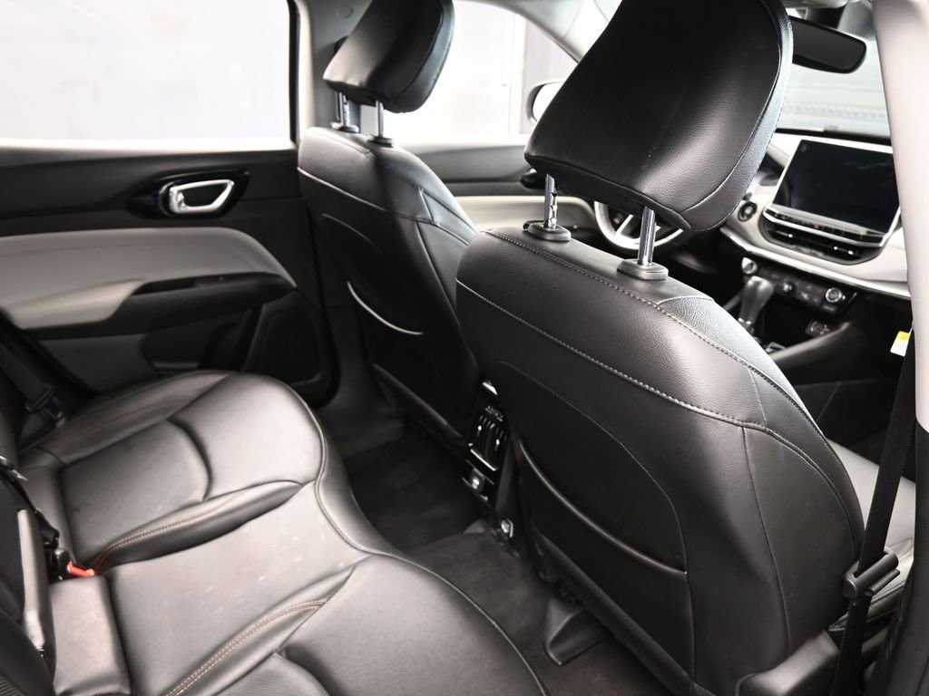 Used 2022 Jeep Compass Limited image 42