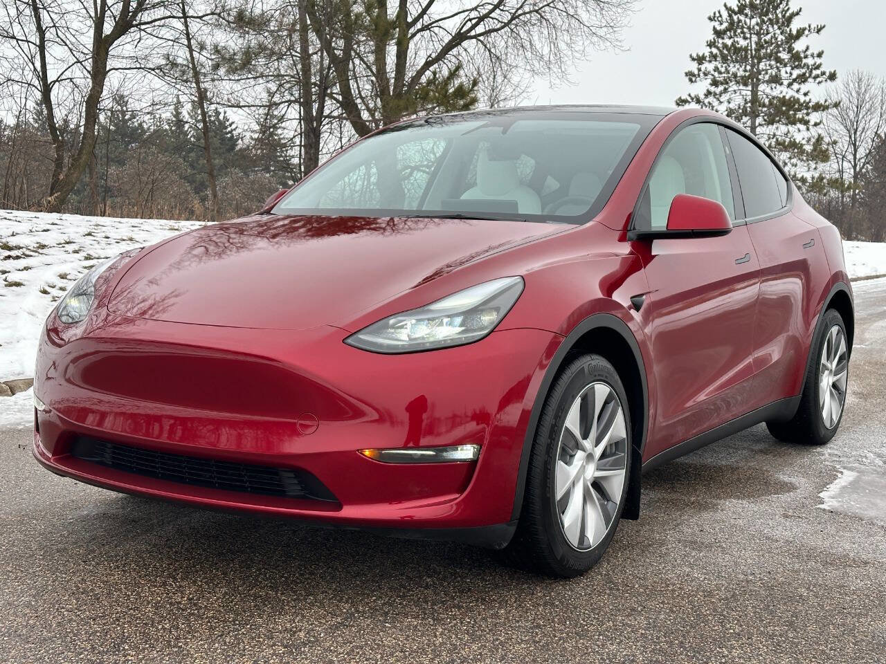 Used 2024 Tesla Model Y Long Range image 4
