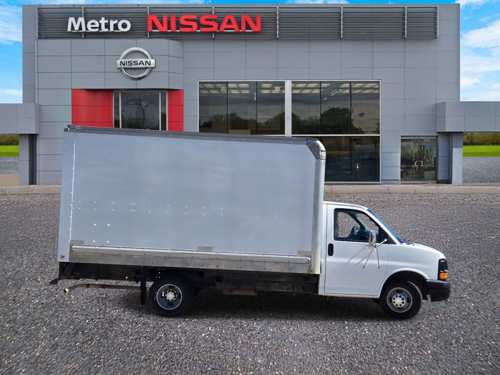 Used 2006 Chevrolet Express 3500 image 6