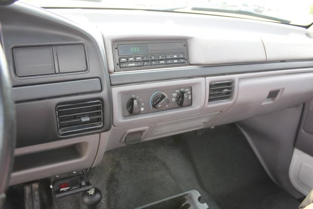 Used 1996 Ford F250 4x4 Regular Cab image 18