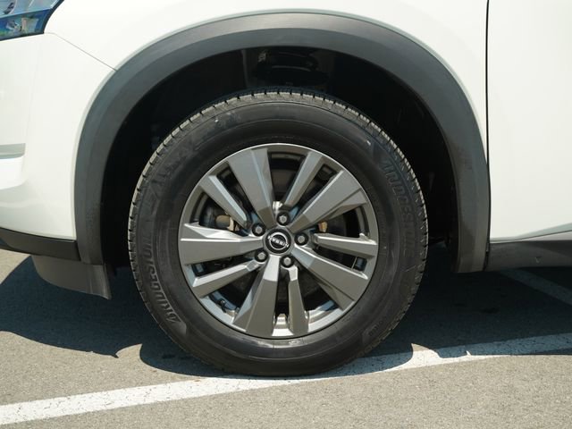 Used 2022 Nissan Pathfinder SV w/ SV Premium Package image 11