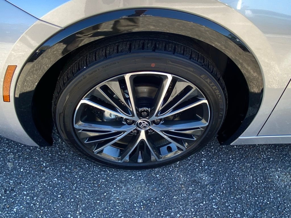 New 2026 Toyota Prius XLE image 17