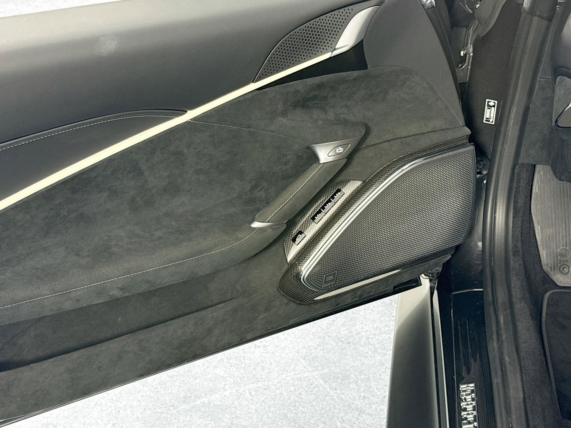 Used 2025 Ferrari Roma Spider RWD image 19