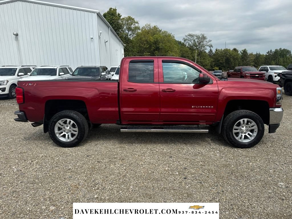 Used 2018 Chevrolet Silverado 1500 LT w/ All Star Edition AWD/4WD image 7