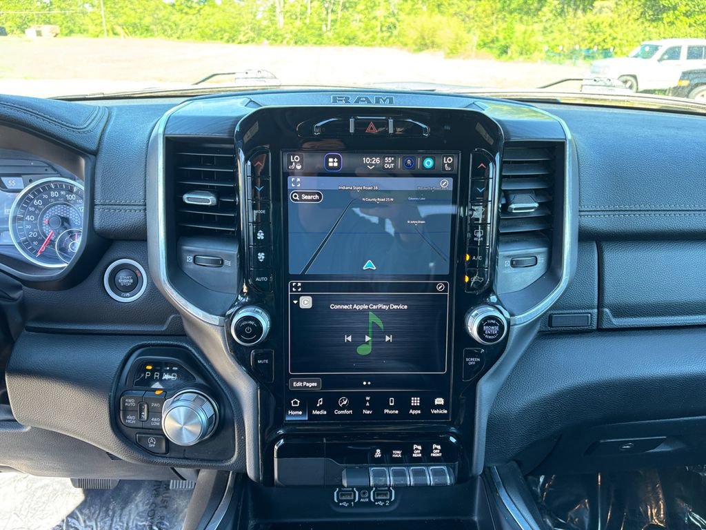 Used 2012 Dodge Grand Caravan SXT FWD image 29