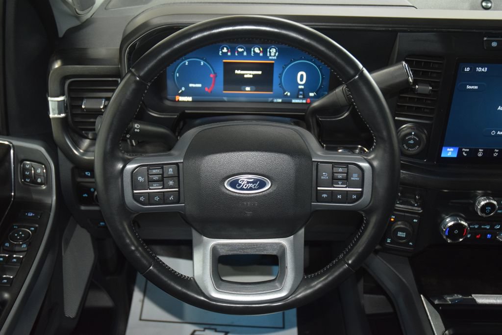 Used 2023 Ford F250 Lariat w/ Lariat Ultimate Package AWD/4WD image 40