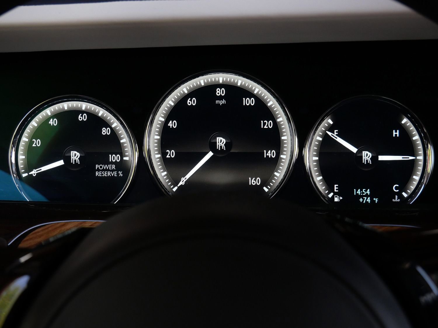 Used 2023 Rolls-Royce Phantom Sedan RWD image 16