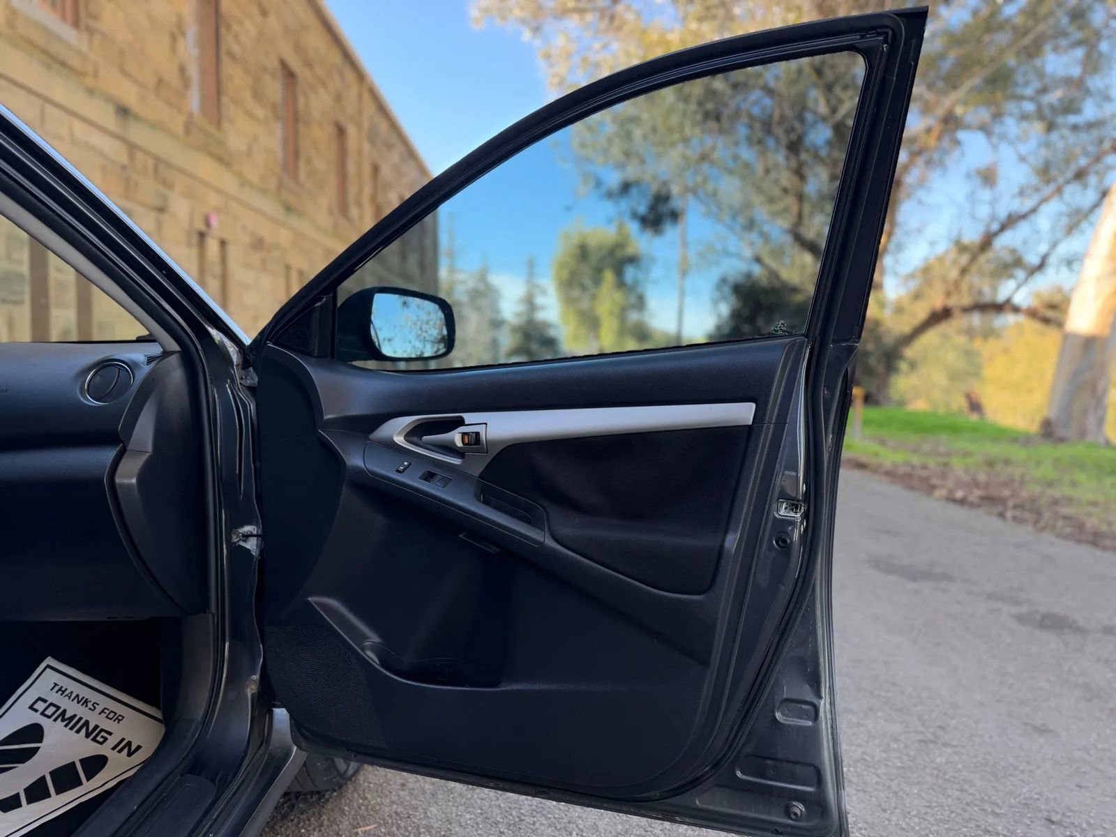 Used 2009 Toyota Matrix S image 19