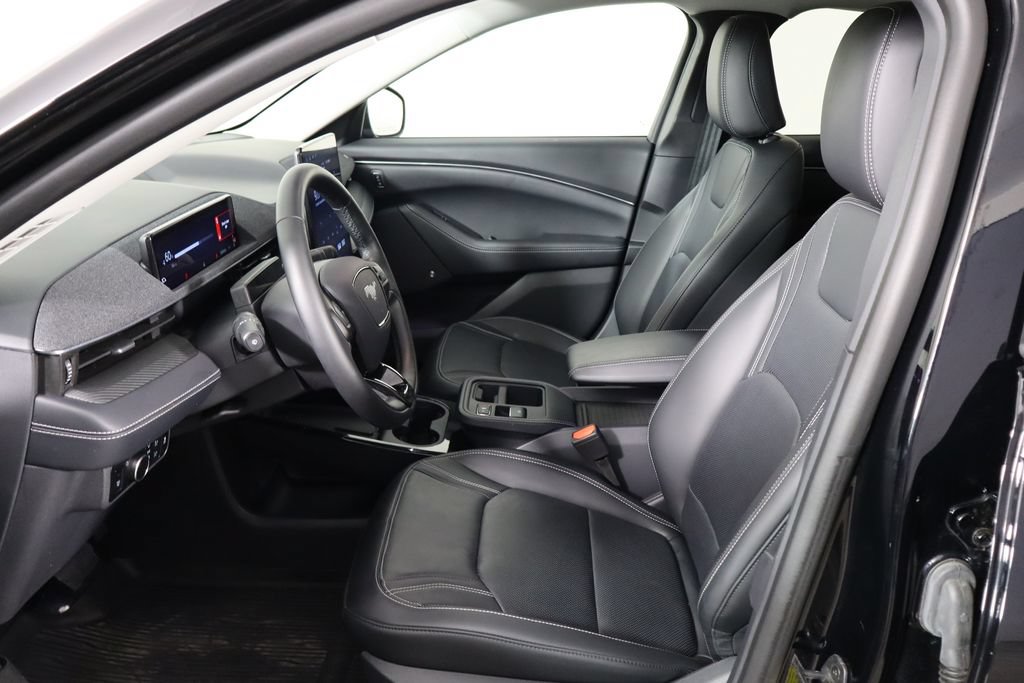 Used 2025 Ford Mustang Mach-E Premium AWD/4WD image 14