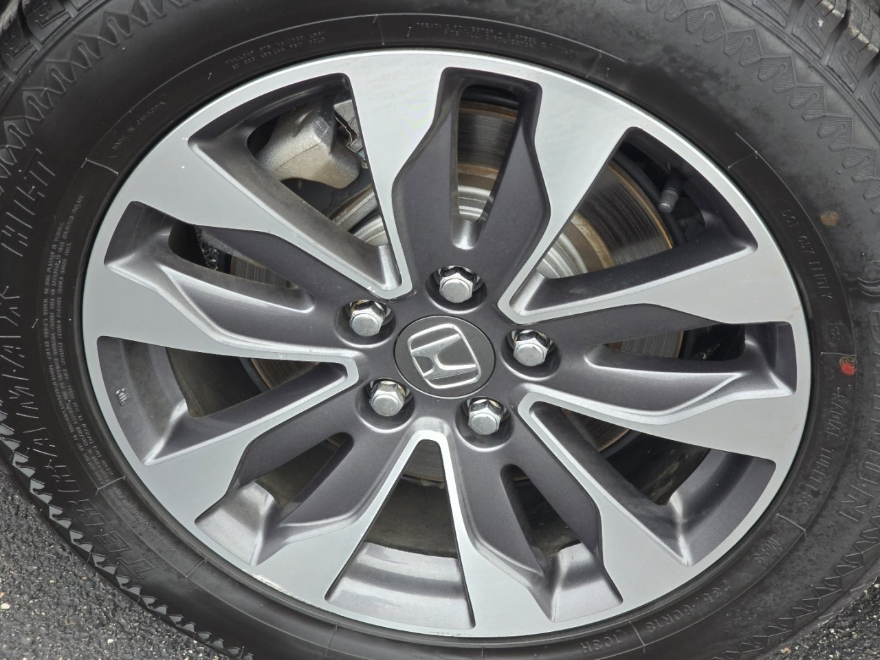 Certified 2024 Honda Odyssey EX-L image 9