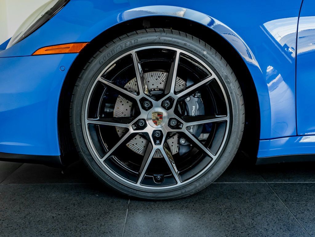 New 2026 Porsche 911 Carrera image 11