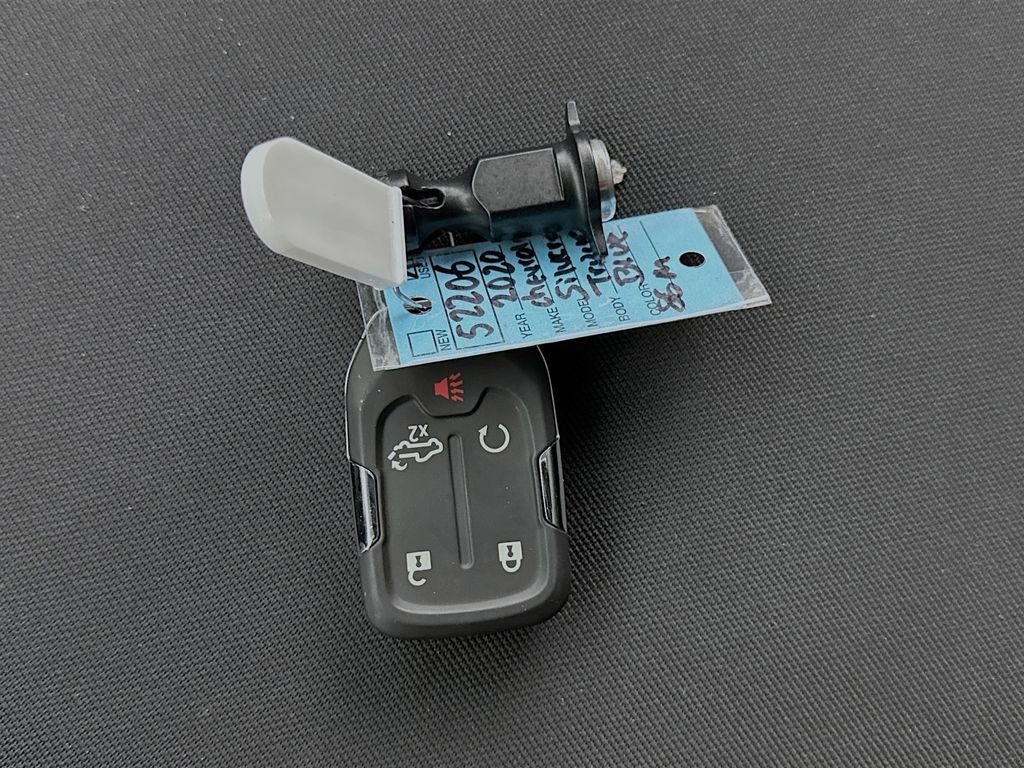 Used 2020 Chevrolet Silverado 1500 LT w/ True North Edition image 32