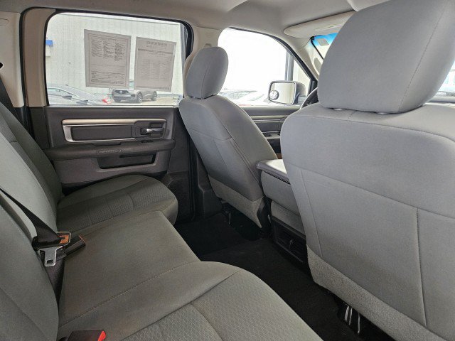 Used 2015 RAM 1500 Classic SLT AWD/4WD image 11