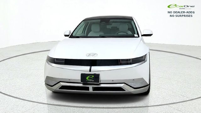 Used 2024 Hyundai Ioniq 5 Limited RWD image 2